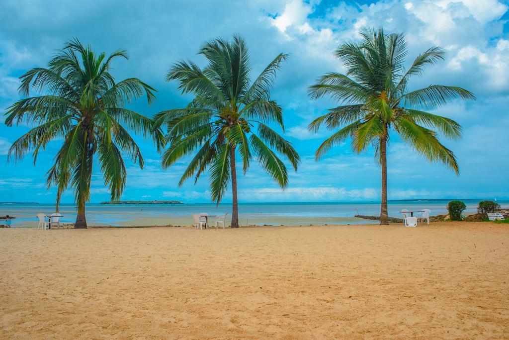 Beachcomber Hotel And Resort Dar es Salaam Exterior photo