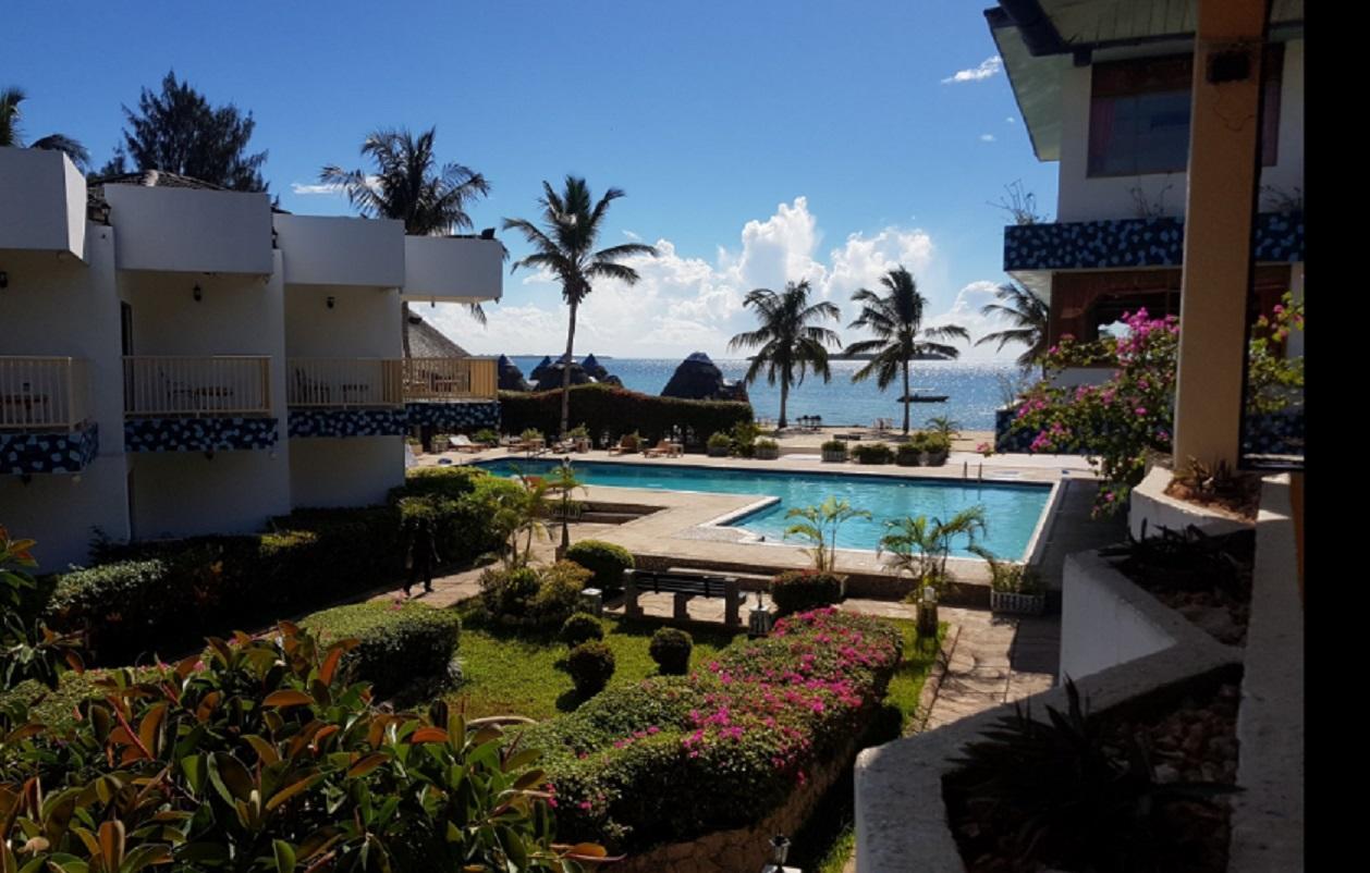 Beachcomber Hotel And Resort Dar es Salaam Exterior photo
