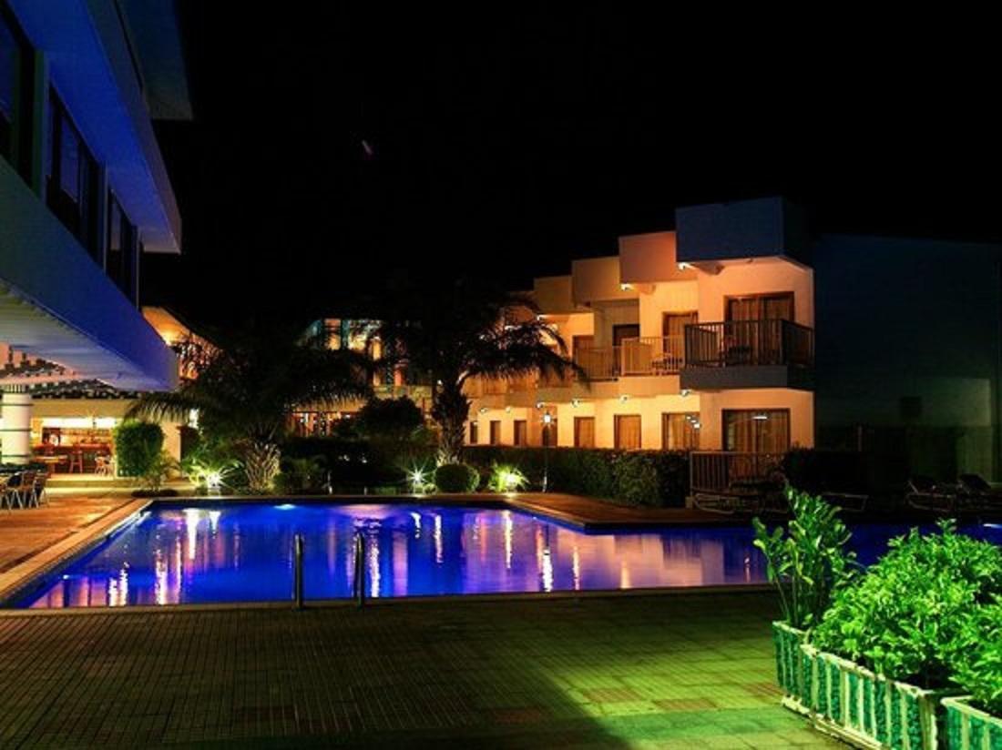 Beachcomber Hotel And Resort Dar es Salaam Exterior photo
